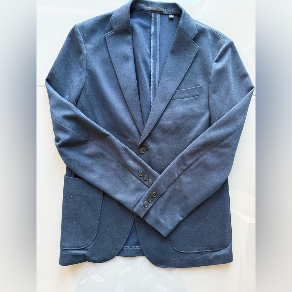 Uniqlo Men's Navy Blazer